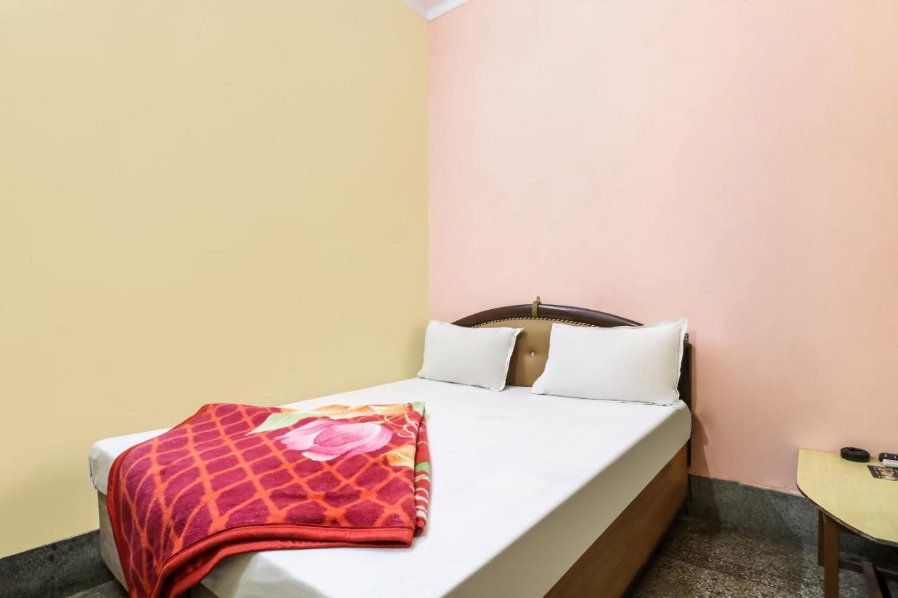 Spot On 38315 Bhagirathi Guest House Харидвар Экстерьер фото